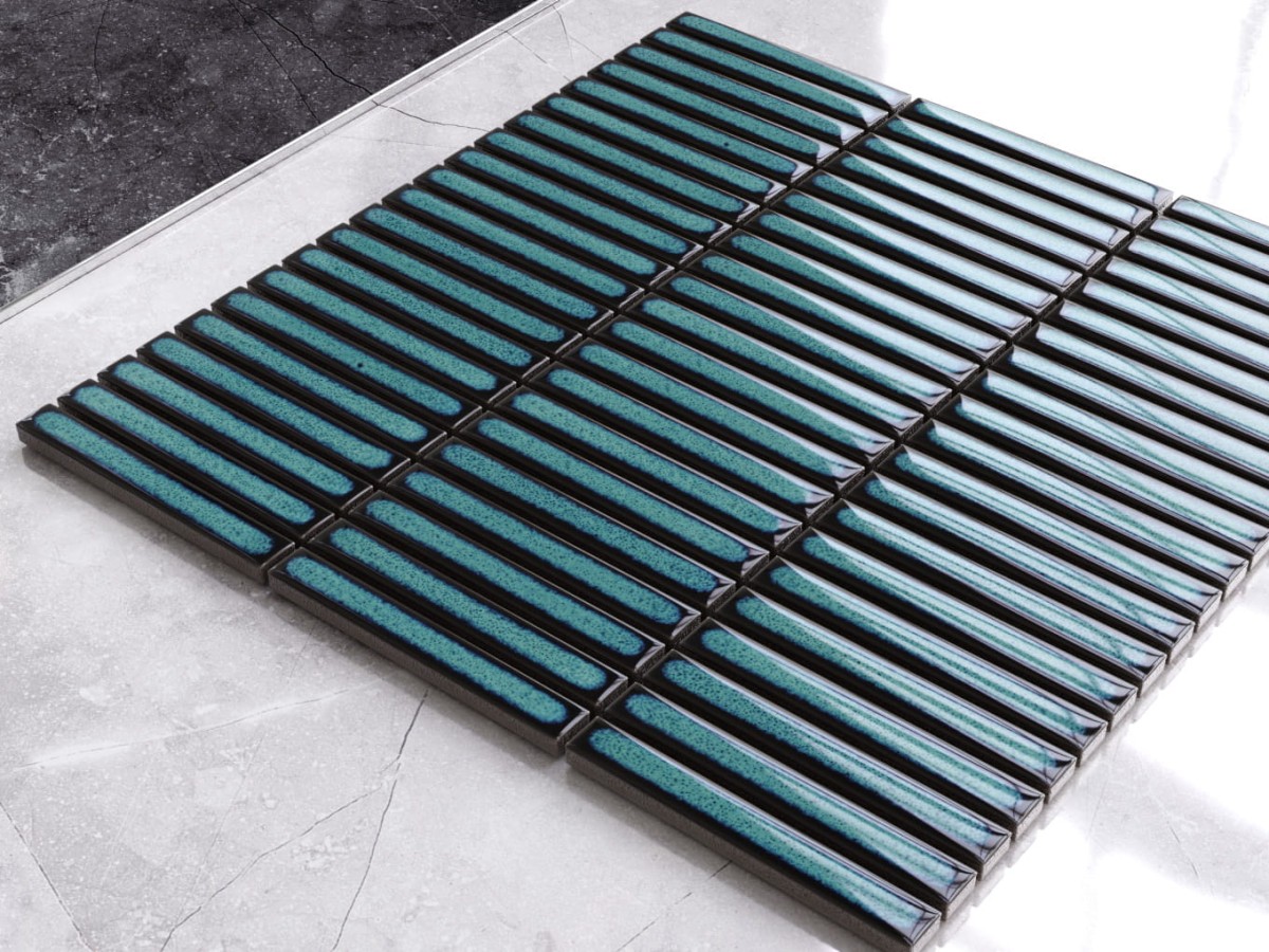 MOZAIKA CERAMICZNA MINI PIANO ATLANTIC BLUE POŁYSK – dekoracyjne do wnętrz – Szklane Mozaiki