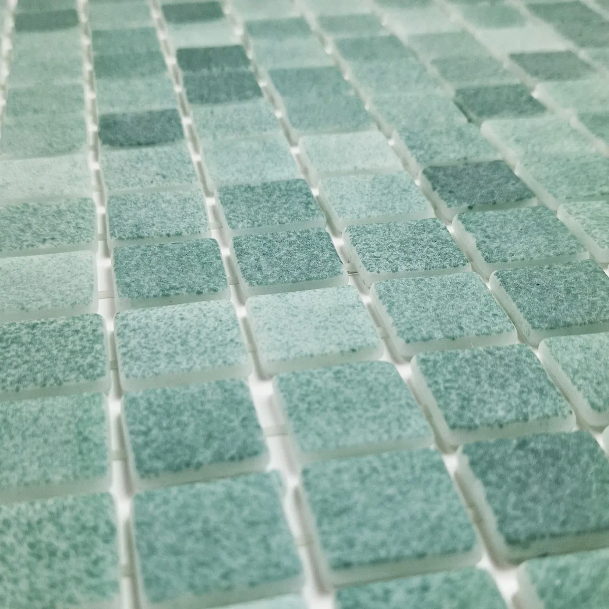 MOZAIKA BASENOWA TOGAMA NIEBLA BOSQUE SILK MAT – dekoracyjne do wnętrz – Szklane Mozaiki