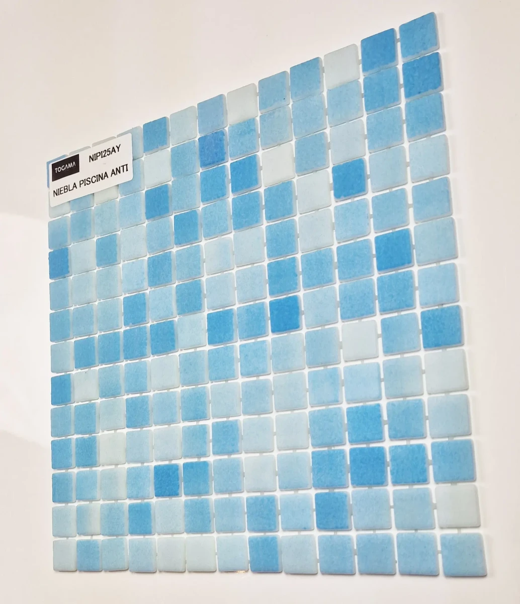 MOZAIKA BASENOWA TOGAMA NIEBLA PISCINA SILK MAT – dekoracyjne do wnętrz – Szklane Mozaiki