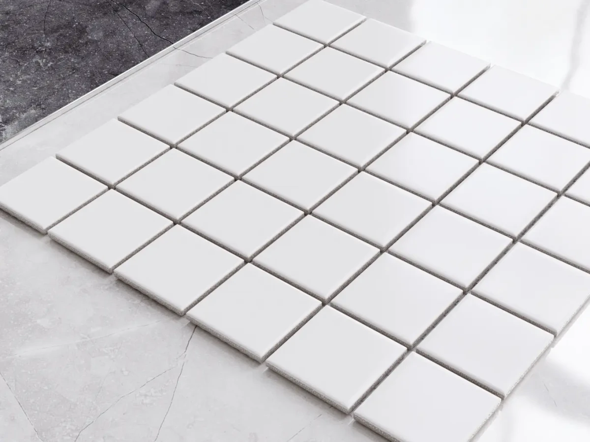 MOZAIKA CERAMICZNA SQUARE WHITE MATOWA – dekoracyjne do wnętrz – Szklane Mozaiki