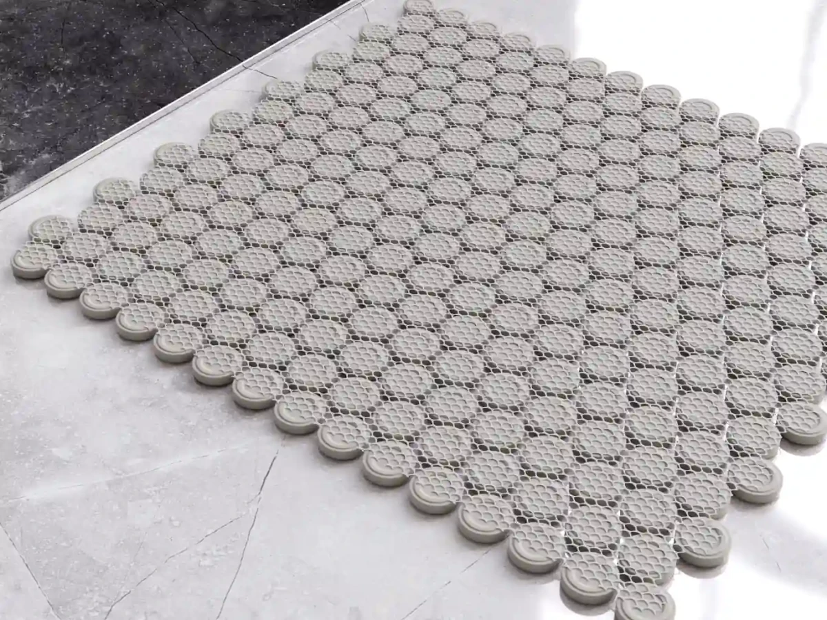 Mozaika ceramiczna Penny Dots white matowa - szklanemozaiki.pl