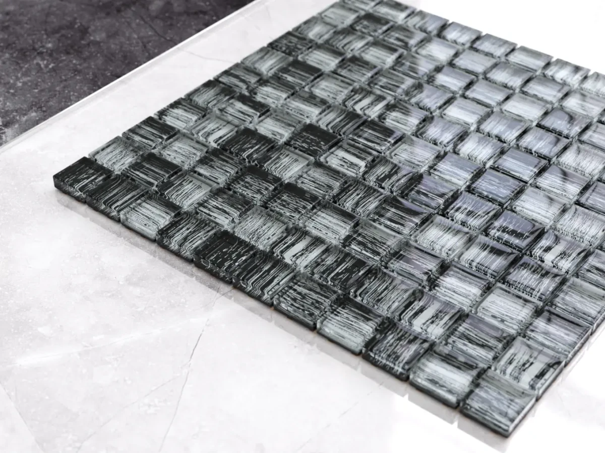 MOZAIKA SZKLANA CZARNA NERO BRZOZA 30x30cm 8mm – dekoracyjne do wnętrz – Szklane Mozaiki