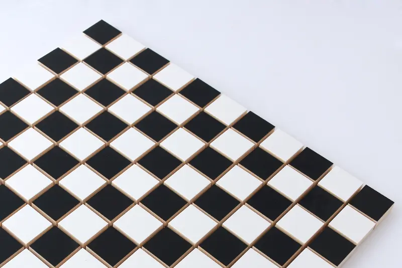 MOZAIKA CERAMICZNA CZARNA / BIAŁA (SZACHOWNICA) kostka 2.5 30X30cm – dekoracyjne do wnętrz – Szklane Mozaiki