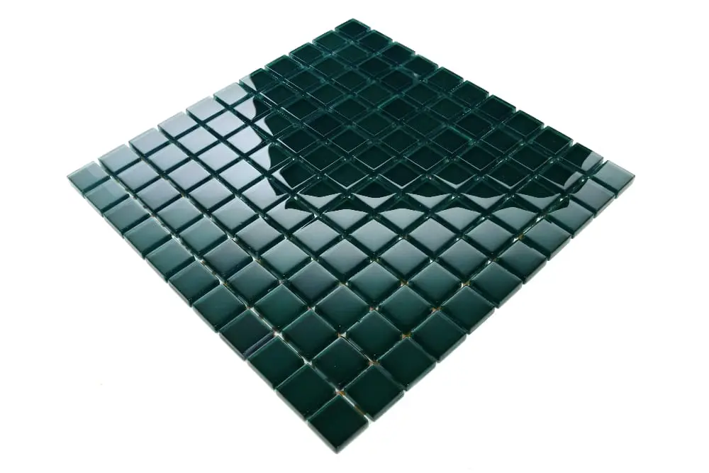 Mozaika szklana 30x30 cm 2,5x2,5 cm – ścienna  To jest bezpieczny, techniczny i SEO-first wariant. Gdy podasz dokładną nazwę, kolor albo wzór mozaiki, dopasuję wersję mocniej sprzedażową i bardziej unikalną