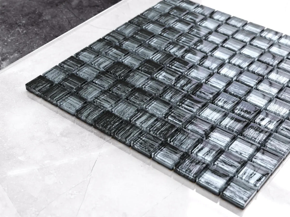 MOZAIKA SZKLANA SREBRNA  ALUMINIUM JEANS 30x30 – dekoracyjne do wnętrz – Szklane Mozaiki