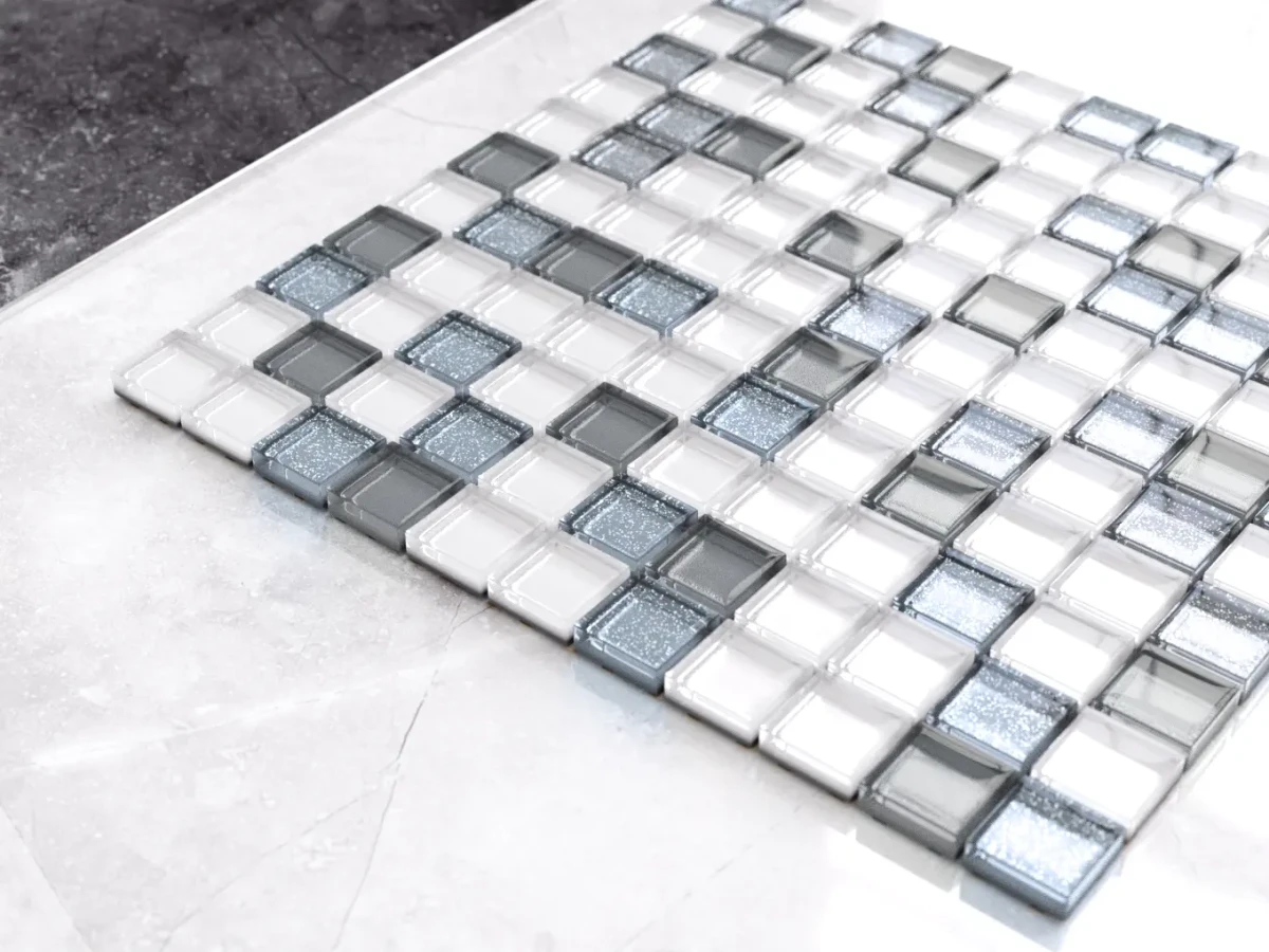 MOZAIKA SZKLANA BIAŁA PERŁA SILVER  BROKAT 30x30 – dekoracyjne do wnętrz – Szklane Mozaiki