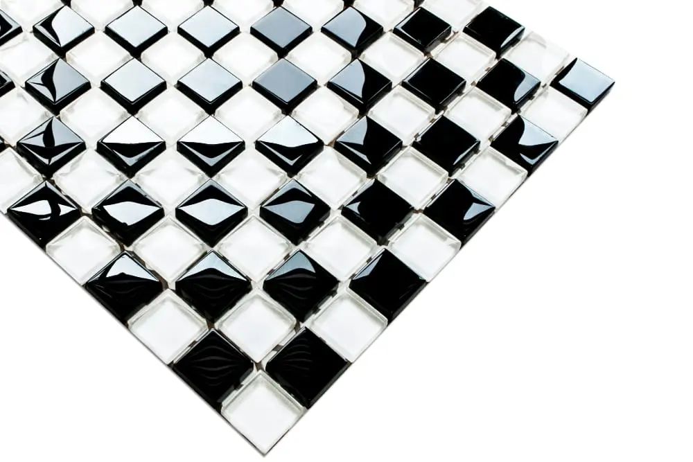MOZAIKA SZKLANA CZARNA BIAŁA SZACHOWNICA 27,2x27,2cm 8mm – dekoracyjne do wnętrz – Szklane Mozaiki