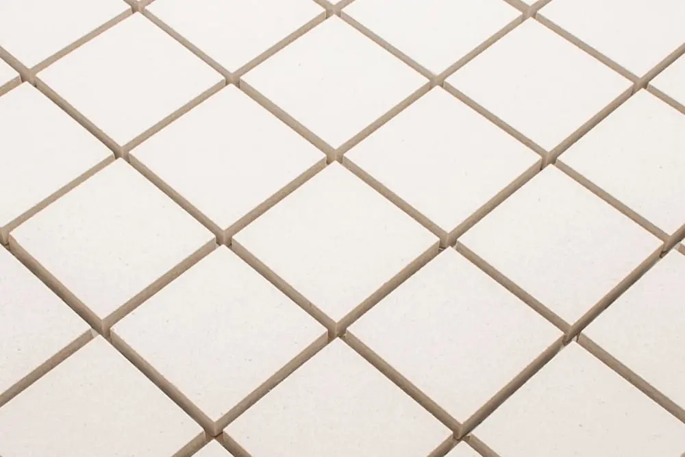 MOZAIKA GRESOWA DOBLO BIANCO kostka 4,8cm – dekoracyjne do wnętrz – Szklane Mozaiki