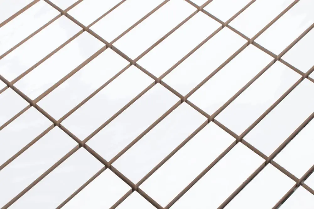 MOZAIKA CERAMICZNA BIAŁA WHITE POŁYSK CEGIEŁKA – dekoracyjne do wnętrz – Szklane Mozaiki
