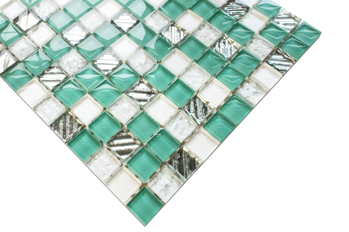 MOZAIKA SZKLANA COOL MINT 30x30cm 8mm – dekoracyjne do wnętrz – Szklane Mozaiki