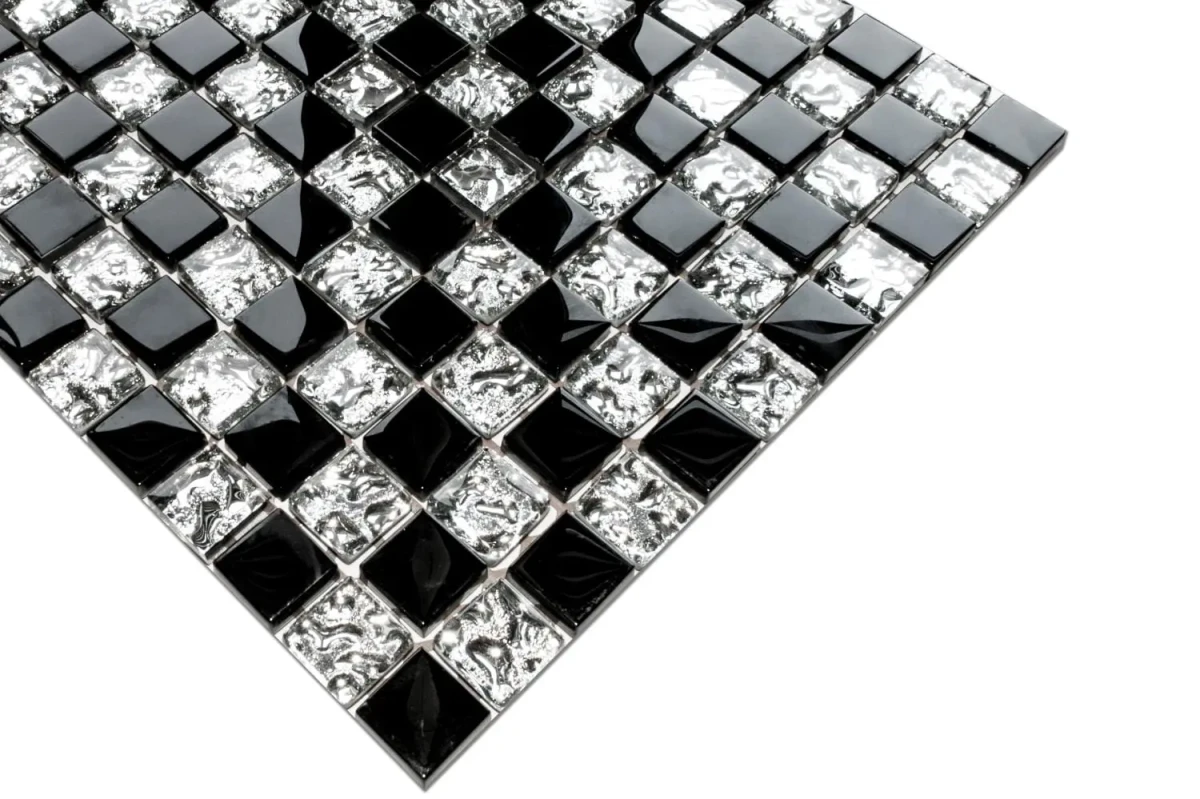 MOZAIKA SZKLANA BLACK CHESS 30x30cm 8mm – dekoracyjne do wnętrz – Szklane Mozaiki