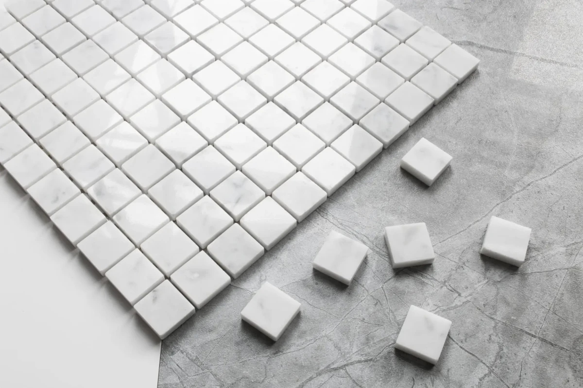 MOZAIKA  KAMIENNA BIAŁA MARBLE CARRARA CALACATTA  – dekoracyjne do wnętrz – Szklane Mozaiki