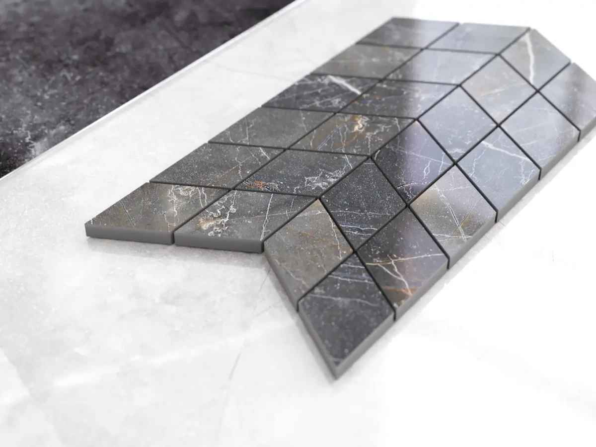 MOZAIKA GRESOWA DOUBLE CHEVRON ROMB SHINESTONE – dekoracyjne do wnętrz – Szklane Mozaiki