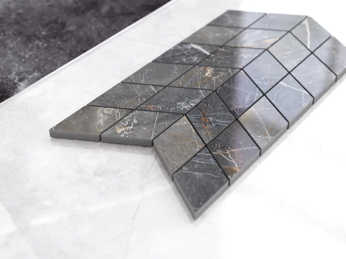 MOZAIKA GRESOWA DOUBLE CHEVRON ROMB SHINESTONE – dekoracyjne do wnętrz – Szklane Mozaiki
