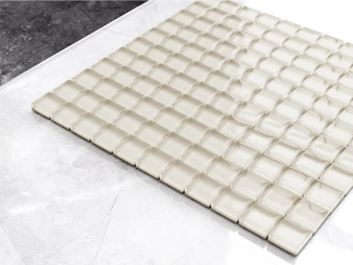 MOZAIKA SZKLANA BEŻ CAPPUCINO 30x30cm 8mm – dekoracyjne do wnętrz – Szklane Mozaiki