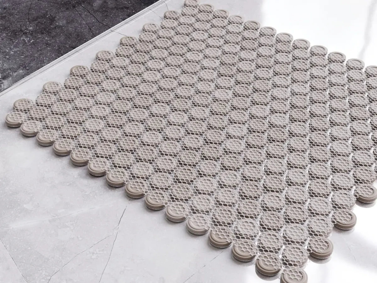 MOZAIKA CERAMICZNA PENNY DOTS SILVER CHROM METALIC – dekoracyjne do wnętrz – Szklane Mozaiki