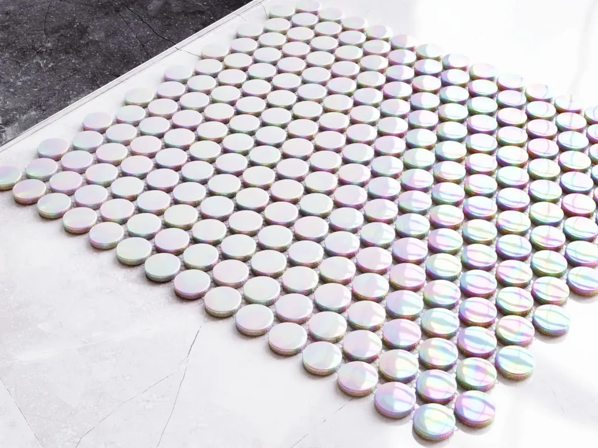 Mozaika ceramiczna Penny Dots white pearl połysk - szklanemozaiki.pl